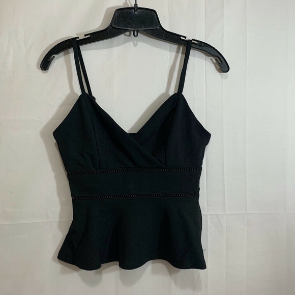 Francesca's Womens NWT Demi Ladder Trim Flounce Tank in Black - Picture 1 of 7